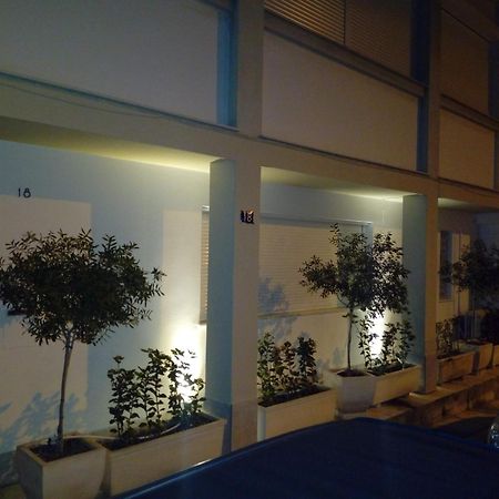 Beautiful Studio Next To Ancient Stadium Athens Exterior photo